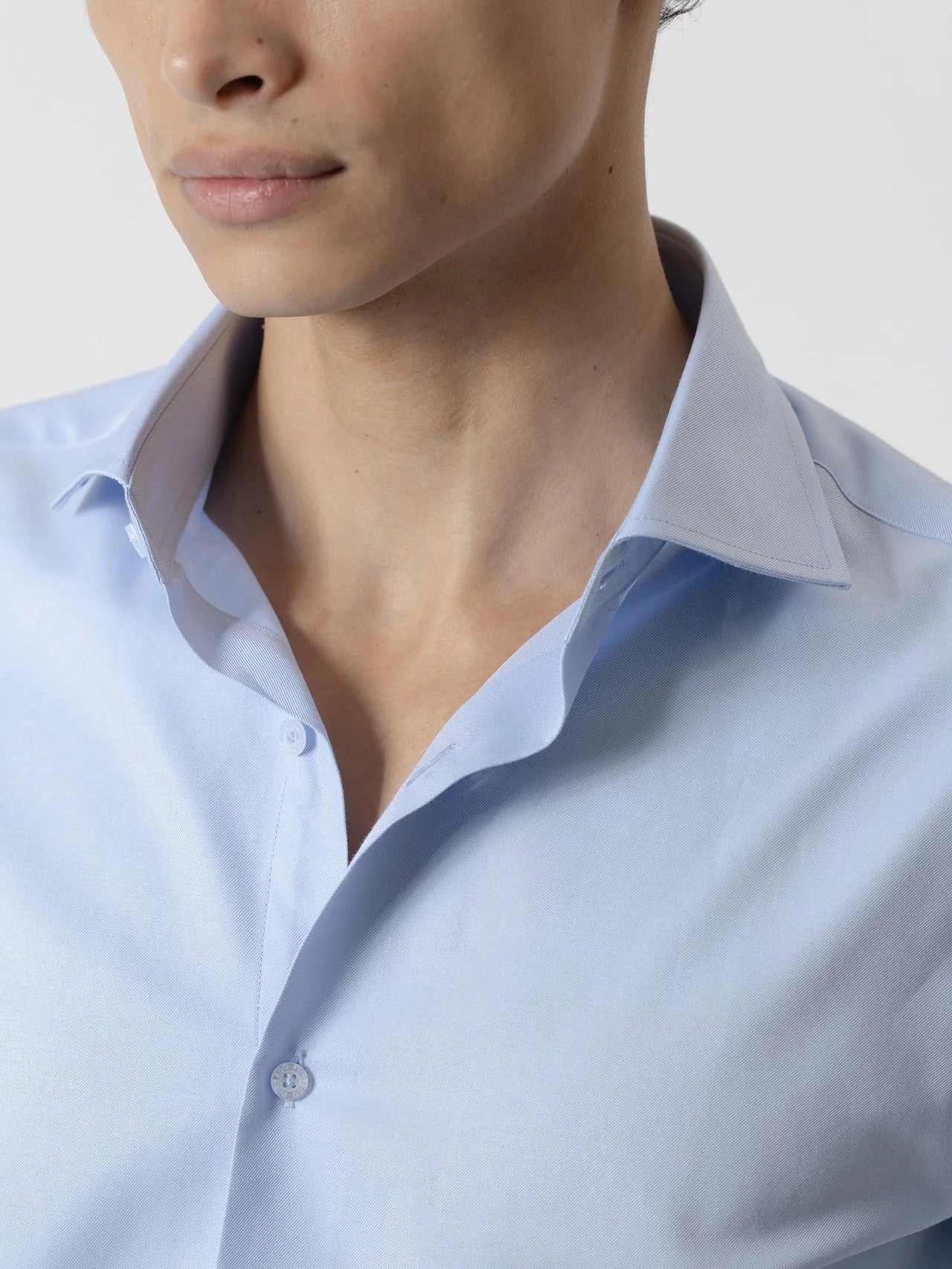 CAMISA TWILL VESTIR CELESTE