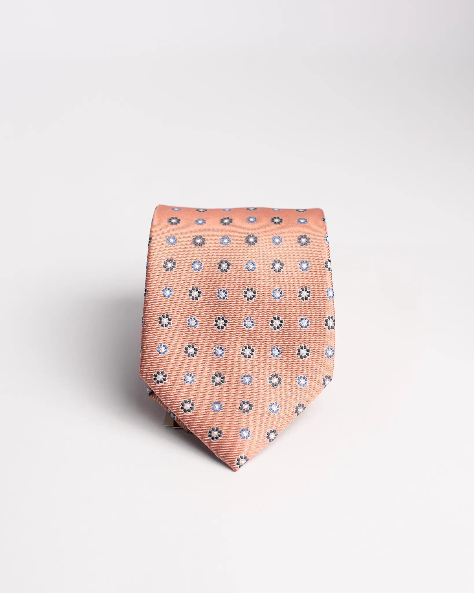 Corbata SS26 Salmón con flores