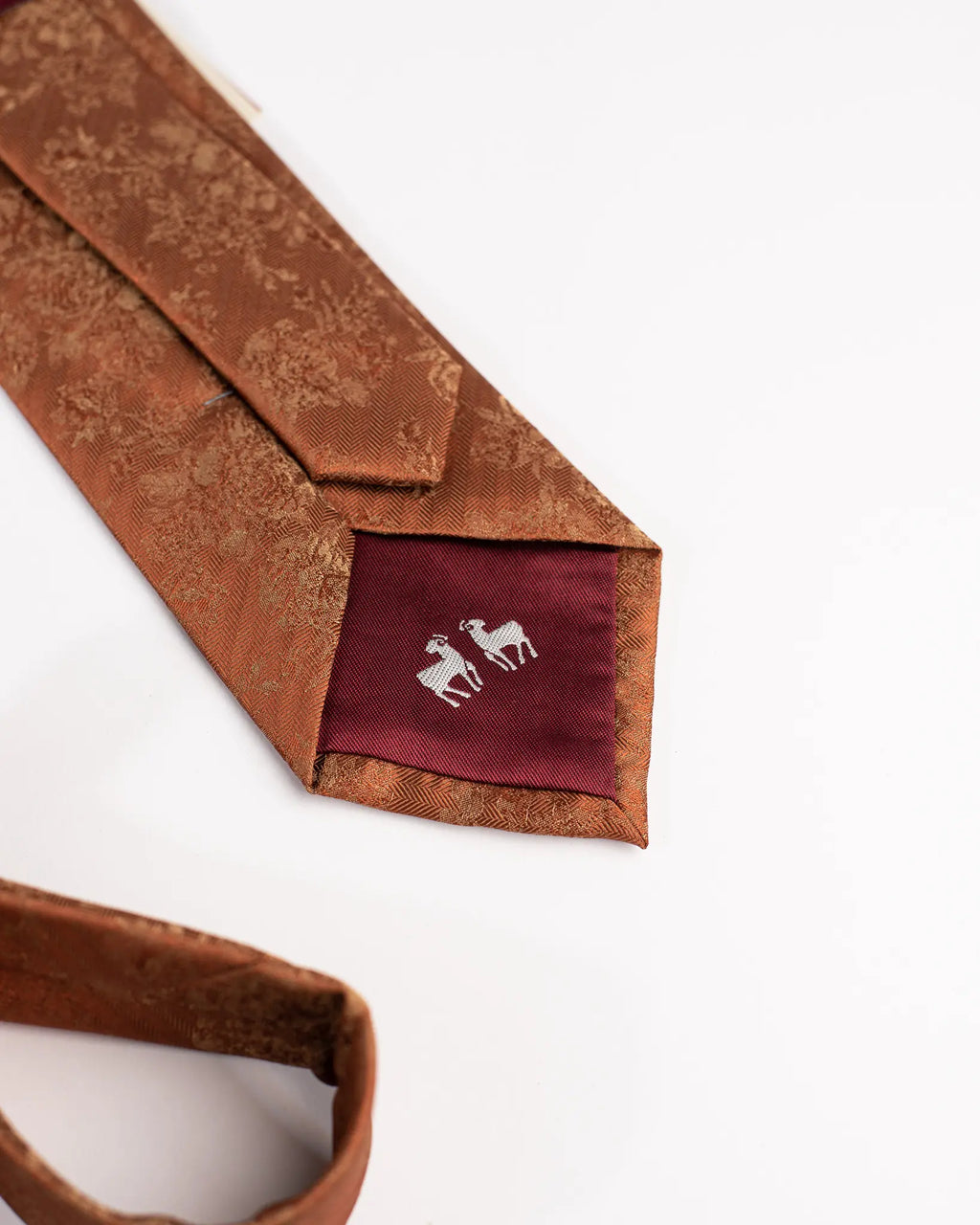 Corbata SS26 Bronce Floral