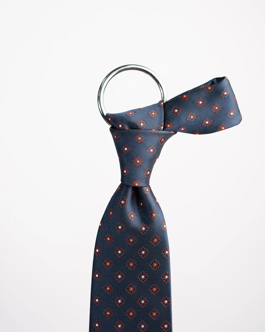 Corbata SS26 Azul microdiseño Rojo