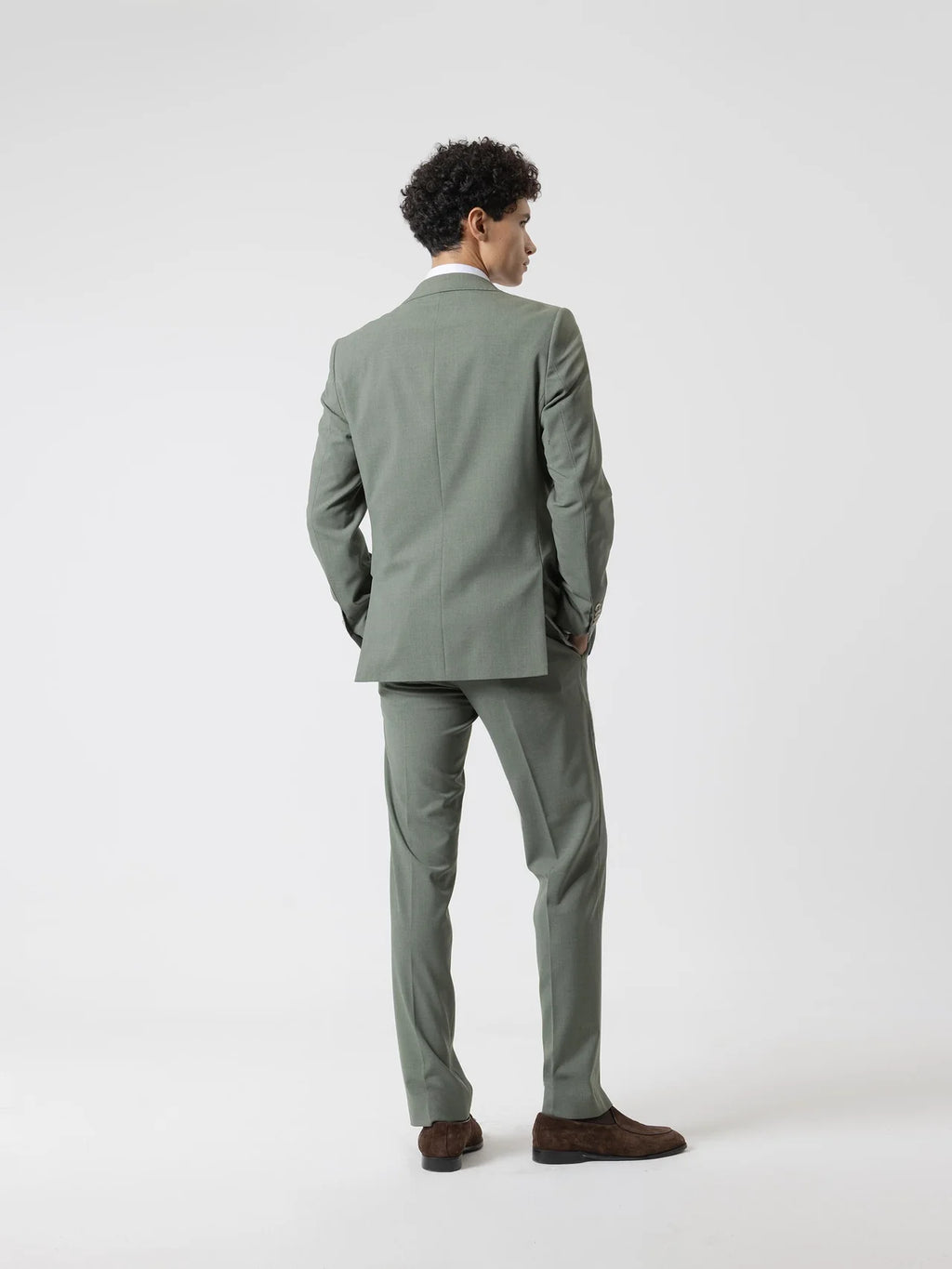 TRAJE LANA MUSGO
