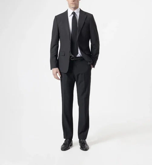 TRAJE LISO NEGRO